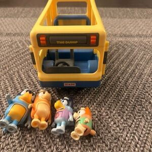 Bluey School Bus Playset with Figures